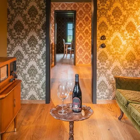 Villa Nikkas Valldal